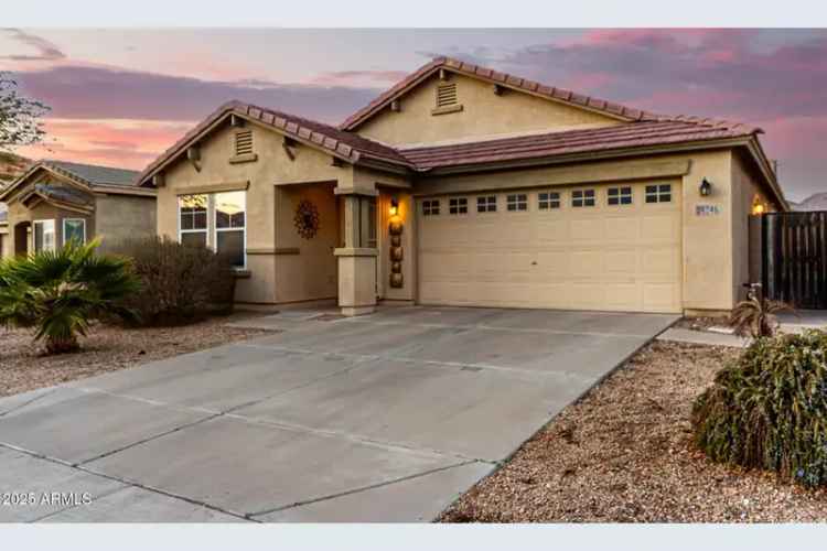 Single-family house For Sale in 24246, West Tonto Street, Buckeye, Arizona