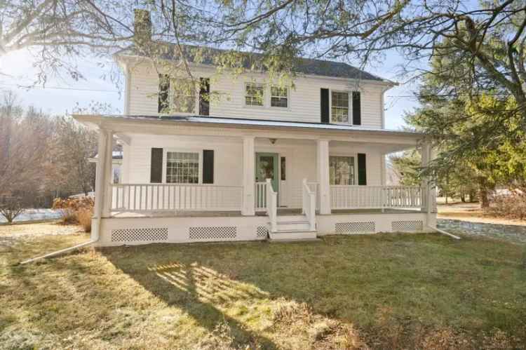 Single-family house For Sale in 939, Durham Road, Madison, Connecticut