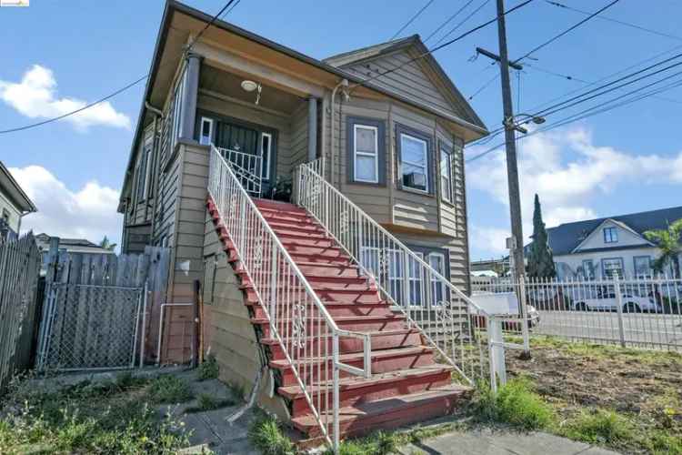 Multi-family house For Sale in 1200, 39th Avenue, Oakland, California