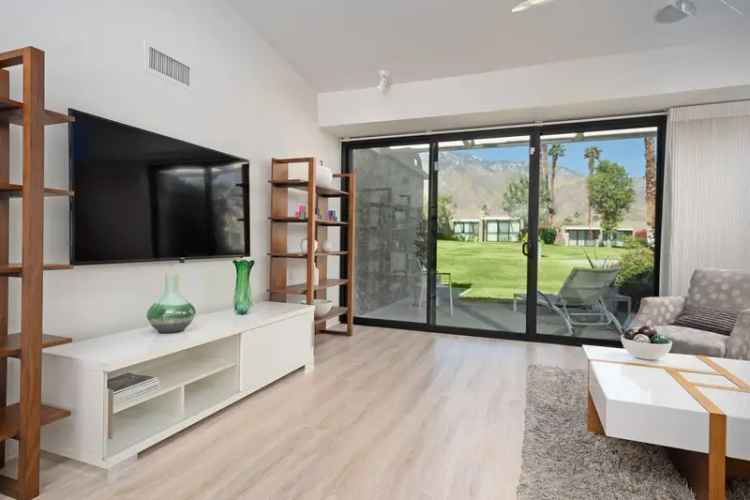 Condo For Sale in 867, North Cerritos Drive, Palm Springs, California