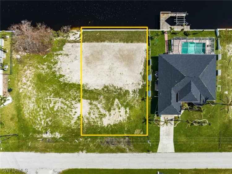 Land For Sale in Cape Coral, Florida