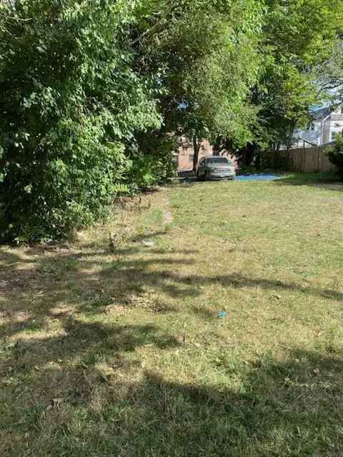 Land For Sale in Chicago, Illinois