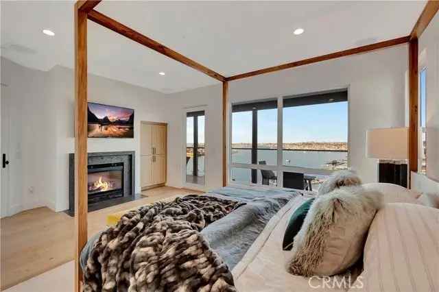 Condo For Sale in 221,223, Carnation Avenue, Newport Beach, California