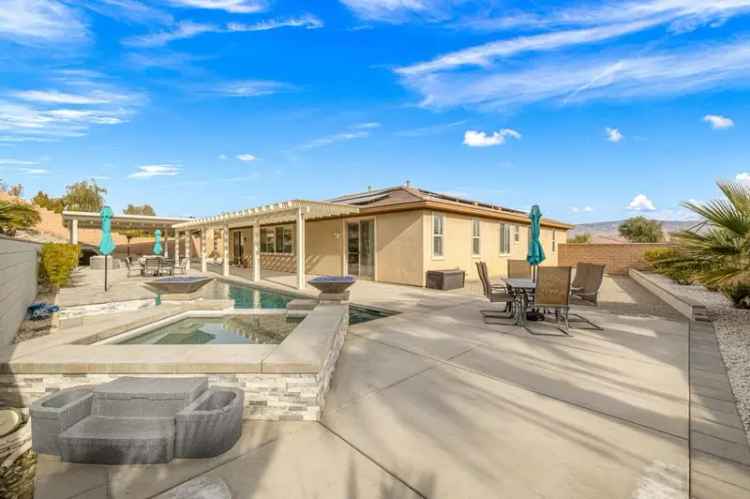 Single-family house For Sale in 73775, Van Gogh Drive, Palm Desert, California