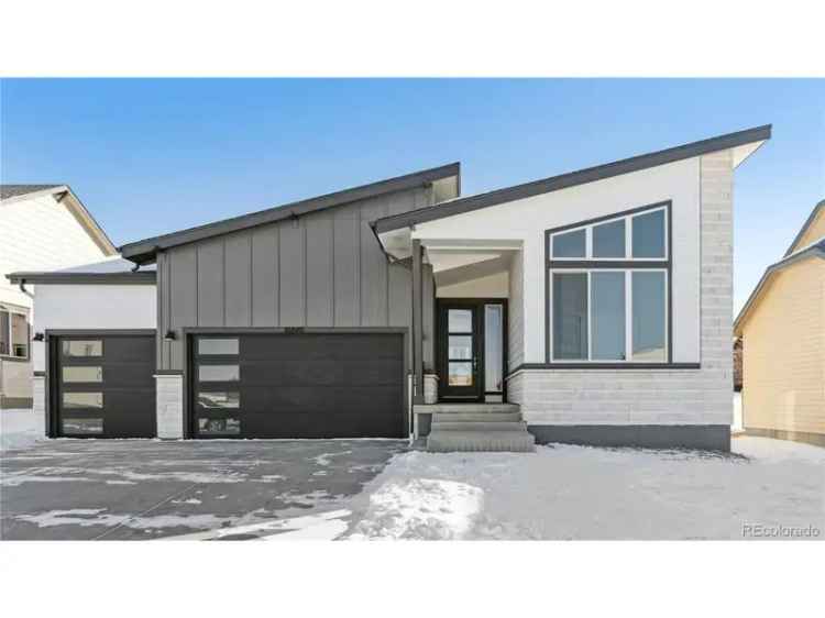 House For Sale in Mead, Colorado