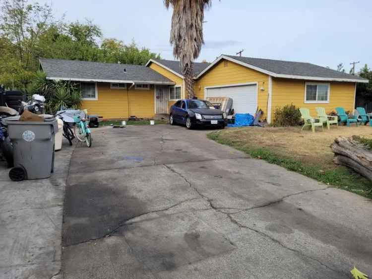 Single-family house For Sale in Sacramento, California