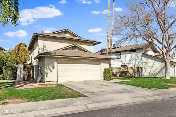 Single-family house For Sale in 10024, West Montecito Avenue, Phoenix, Arizona