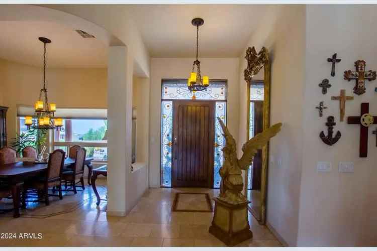 Single-family house For Sale in 39101, North 26th Street, Cave Creek, Arizona