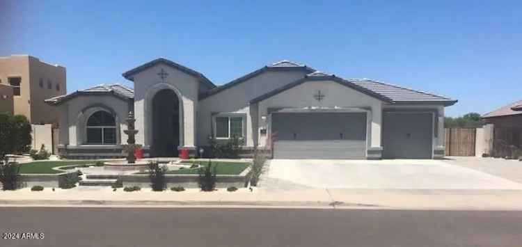 Single-family house For Sale in Phoenix, Arizona