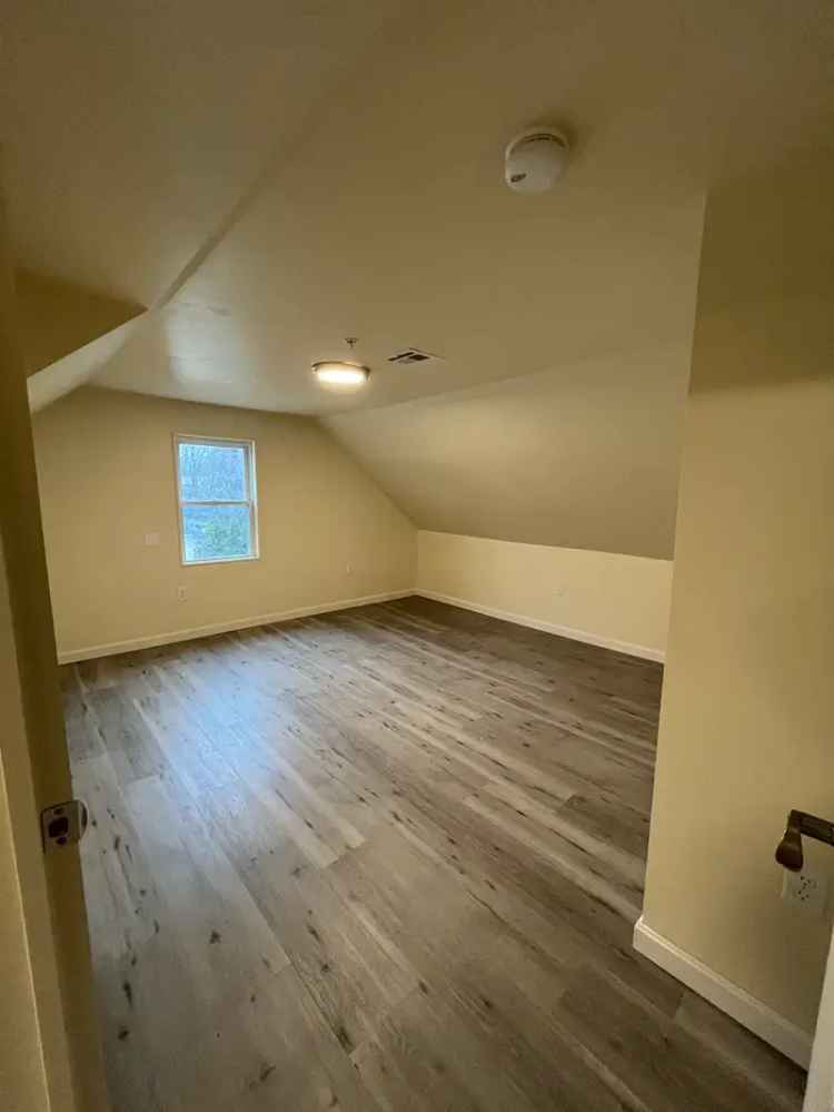 Apartment Unit for Rent