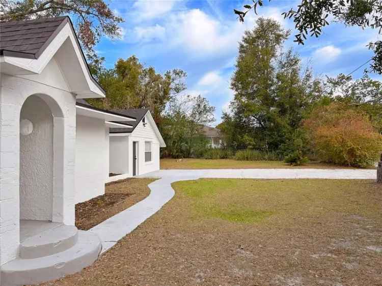 Single-family house For Sale in 6602, North 11th Street, Tampa, Florida