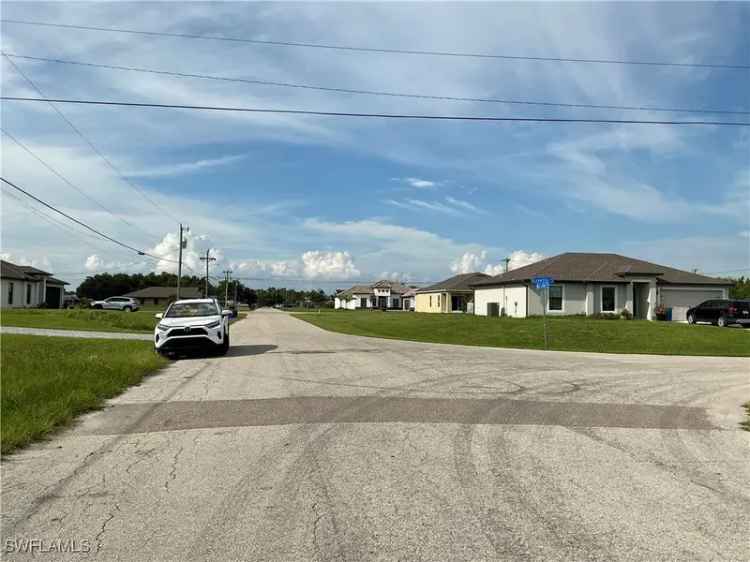 Land For Sale in Villas, Florida