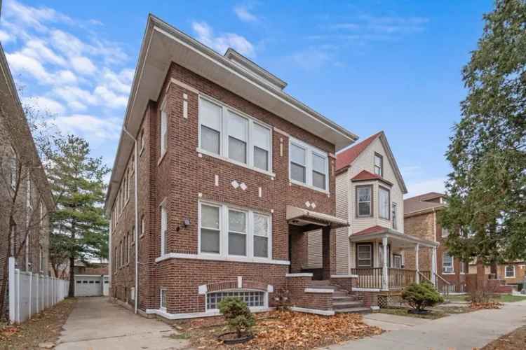 Multi-family house For Sale in 8548, South Exchange Avenue, Chicago, Illinois