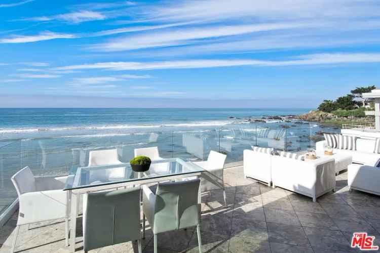 Single-family house For Sale in 31454, Broad Beach Road, Malibu, California