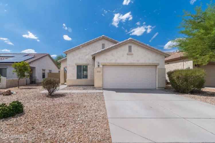 Single-family house For Sale in 138, North 194th Lane, Buckeye, Arizona