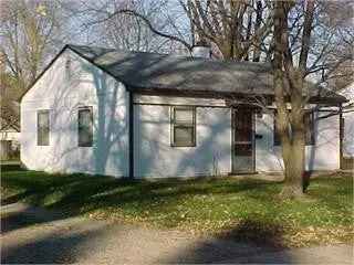 Single-family house For Sale in 109, Ruby Court, Michigan City, Indiana