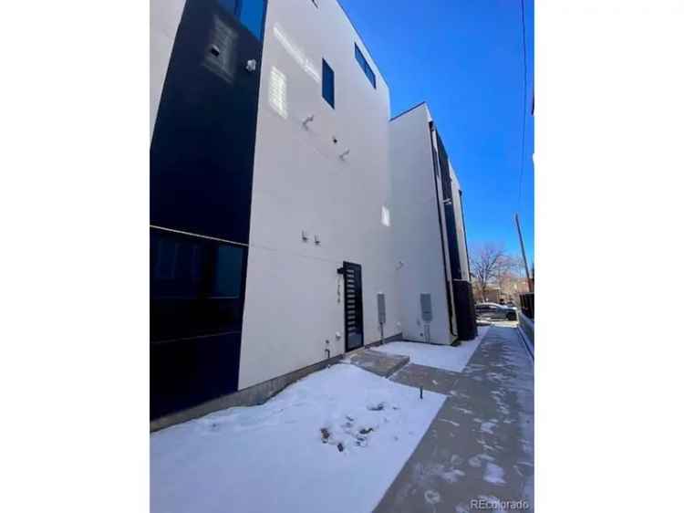 Single-family house For Sale in 1256, Yates Street, Denver, Colorado