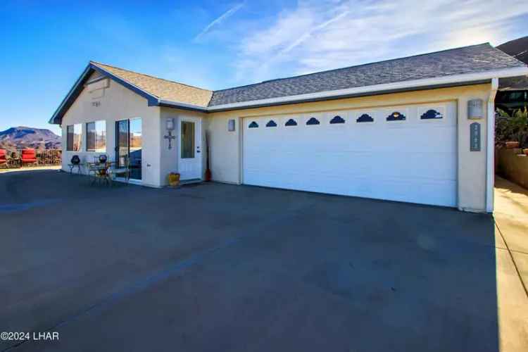 Single-family house For Sale in Parker Strip, Arizona