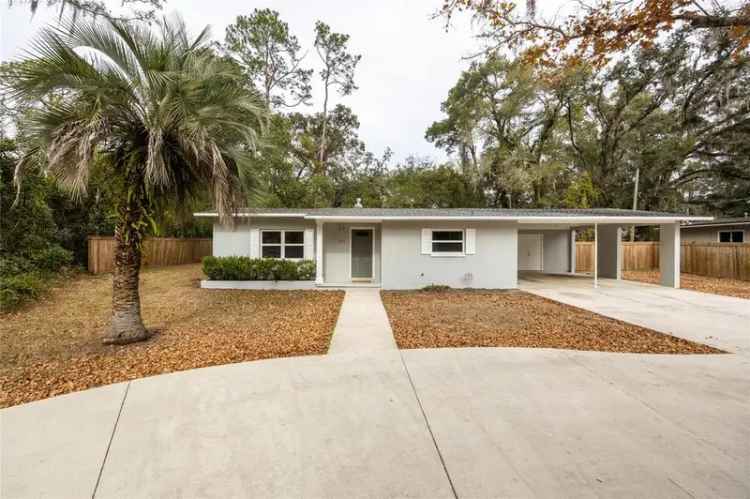 Single-family house For Sale in 3858, Southwest 2nd Avenue, Gainesville, Florida