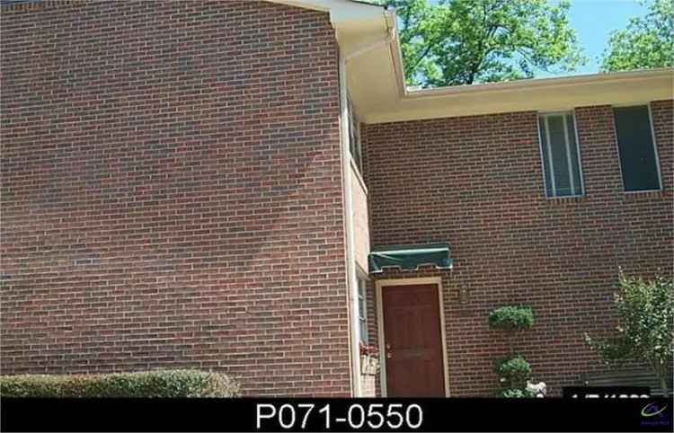 Condo For Sale in 2263, Robin Lyn Court, Macon, Georgia