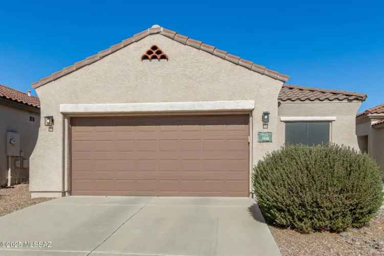 Single-family house For Sale in 300, West Calle Media Luz, Sahuarita, Arizona