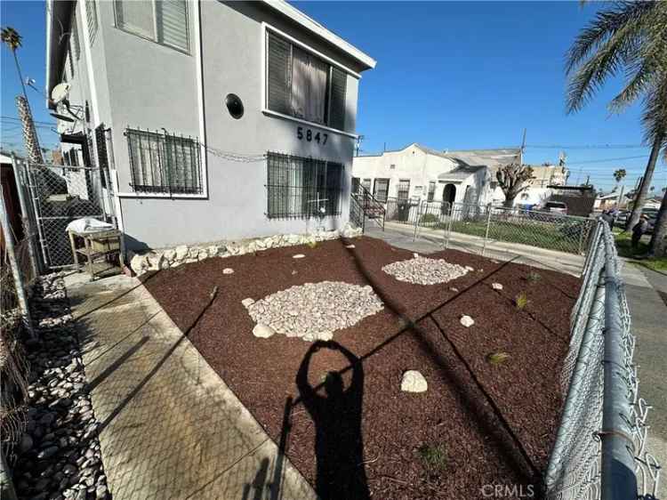 Multi-family house For Sale in 5847, Denver Avenue, Los Angeles, California