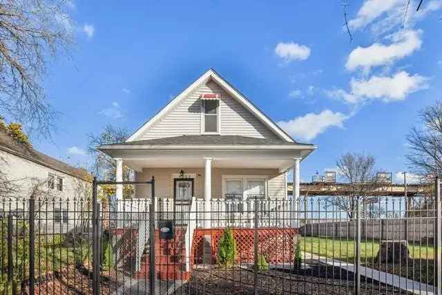 Single-family house For Sale in 6223, South Princeton Avenue, Chicago, Illinois