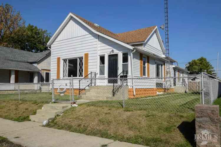 Single-family house For Sale in 710, East 6th Street, Muncie, Indiana