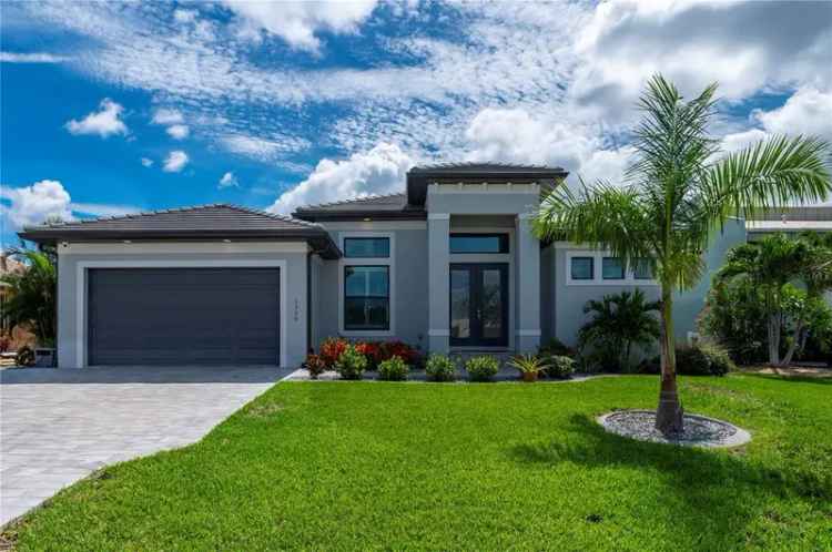 Single-family house For Sale in 1330, Mineo Drive, Punta Gorda, Florida