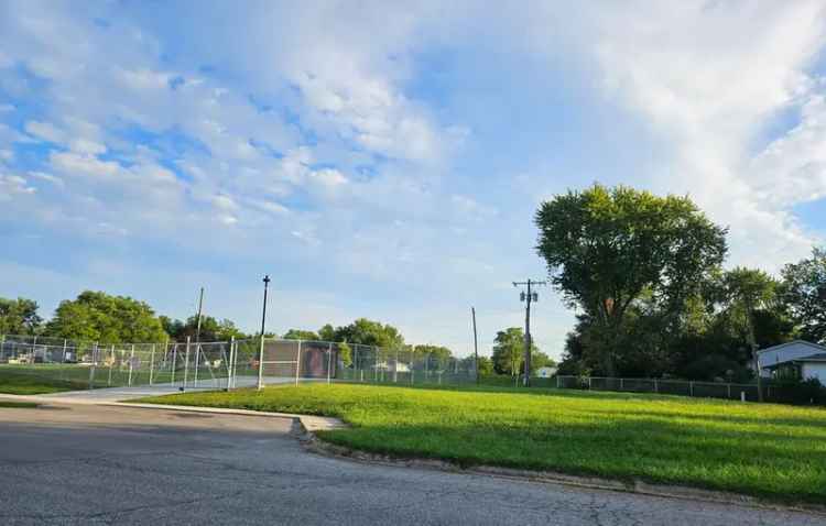 Land For Sale in 855, West 70th Place, Merrillville, Indiana