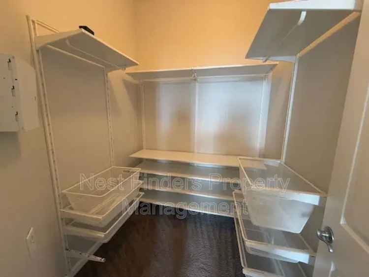 Apartment Unit for Rent