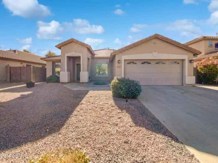 Single-family house For Sale in 661, West Jersey Way, San Tan Valley, Arizona