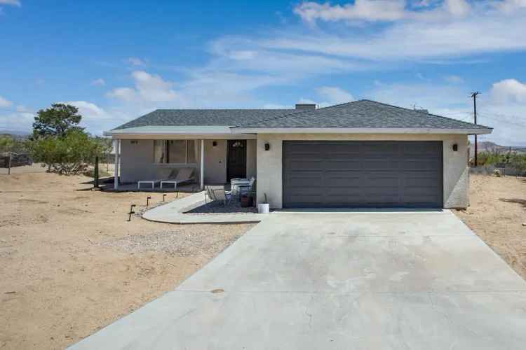 Single-family house For Sale in 60632, La Mirada Trail, Joshua Tree, California