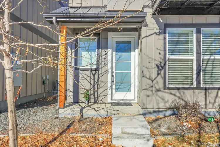 Single-family house For Sale in 6025, Ames Street, Arvada, Colorado