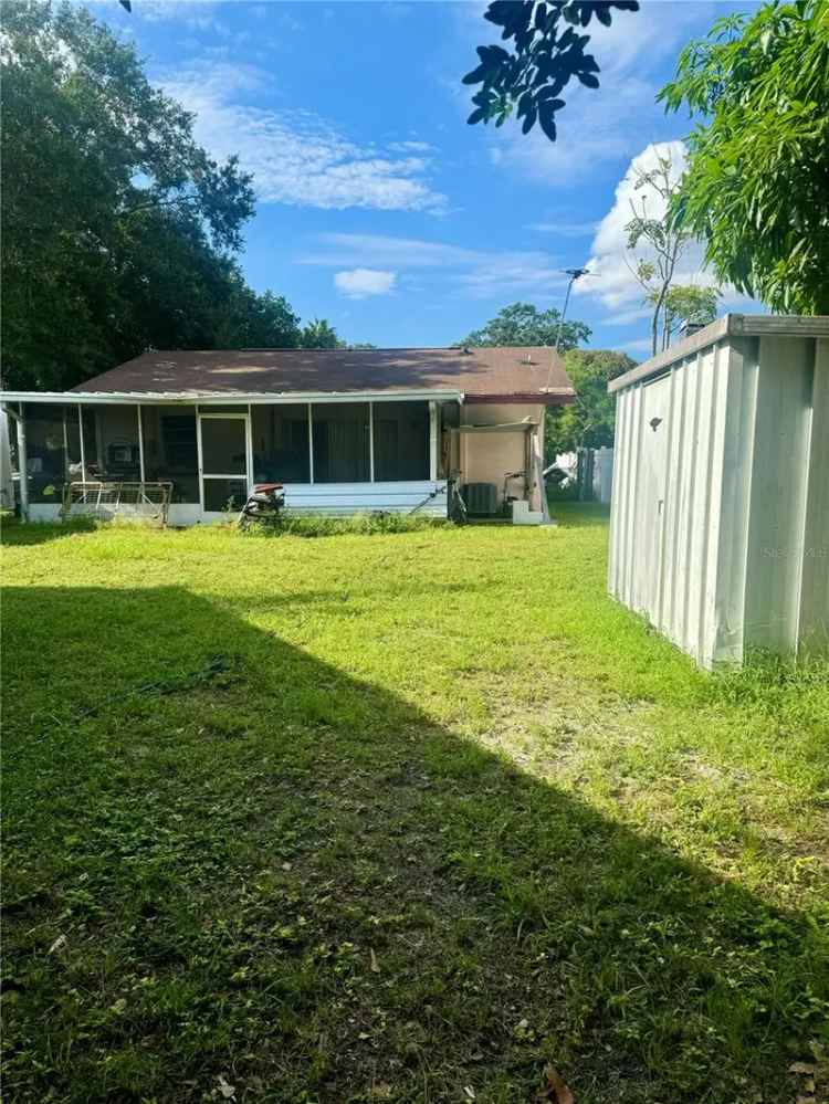 Single-family house For Sale in Saint Petersburg, Florida