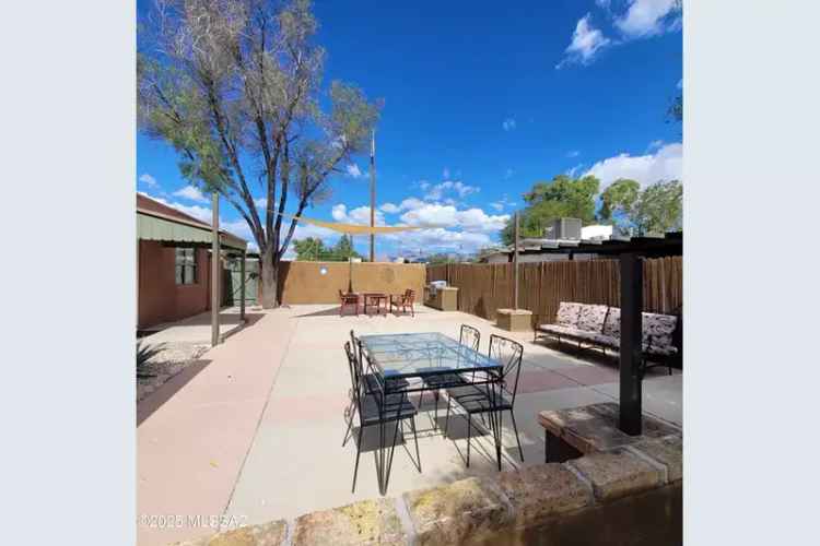 Single-family house For Sale in 2112, East 18th Street, Tucson, Arizona