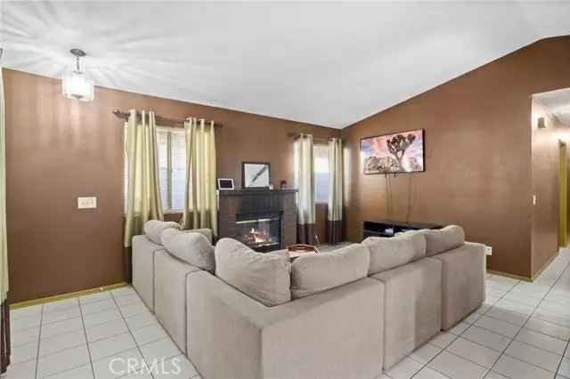 Single-family house For Sale in 713, Manecita Circle, Perris, California