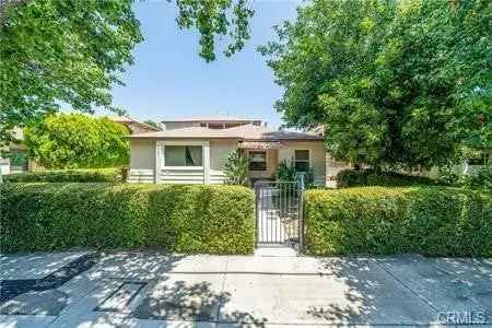 Multi-family house For Sale in Los Angeles, California