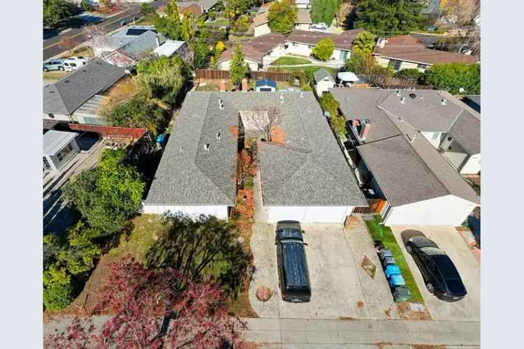 Duplex For Sale in 6471, Bollinger Road, Cupertino, California