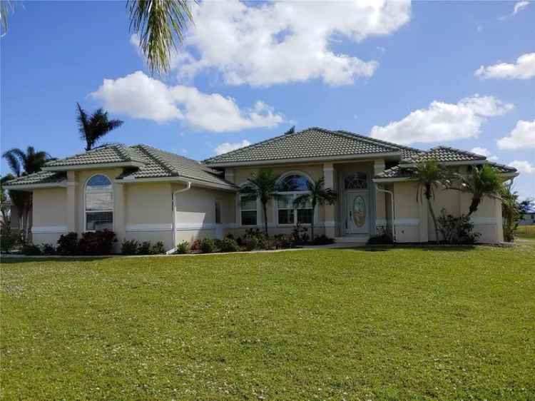 Single-family house For Sale in 443, Madrid Boulevard, Punta Gorda, Florida