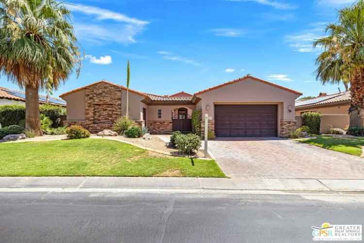 Single-family house For Sale in 201, Loch Lomond Road, Rancho Mirage, California