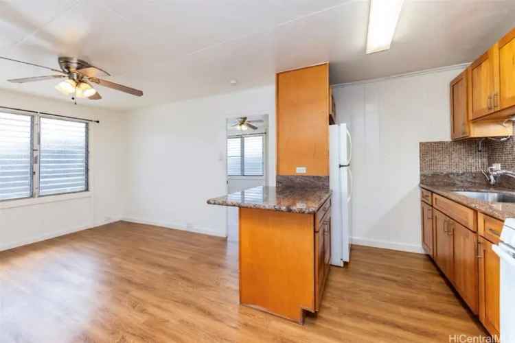 Multi-family house For Sale in 2009, Waiola Street, Honolulu, Hawaii