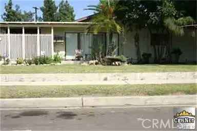 Single-family house For Sale in Los Angeles, California