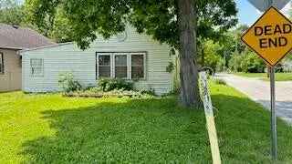 Single-family house For Sale in 7105, West 128th Avenue, Cedar Lake, Indiana