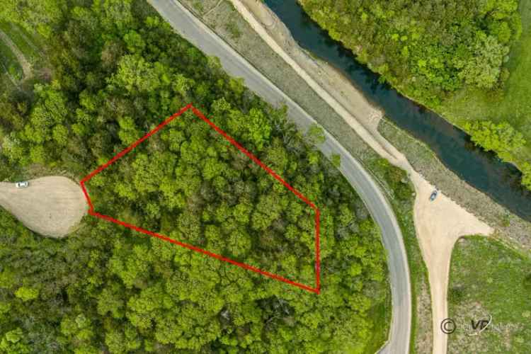 Land For Sale in 20, Arrowwood Lane, East Galena Township, Illinois