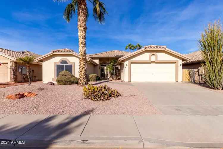 Single-family house For Sale in 8450, West McRae Way, Peoria, Arizona