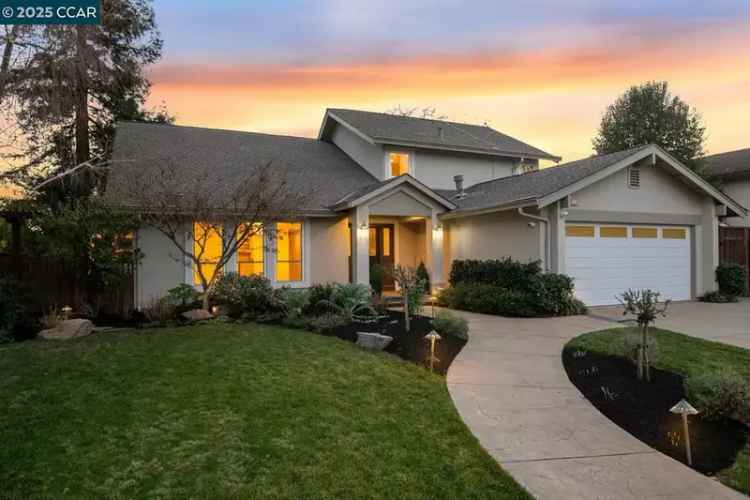 Single-family house For Sale in 598, El Capitan Drive, Danville, California