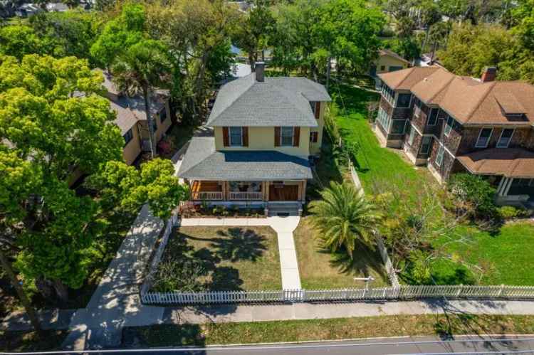 Single-family house For Sale in 288, Saint George Street, Saint Augustine, Florida