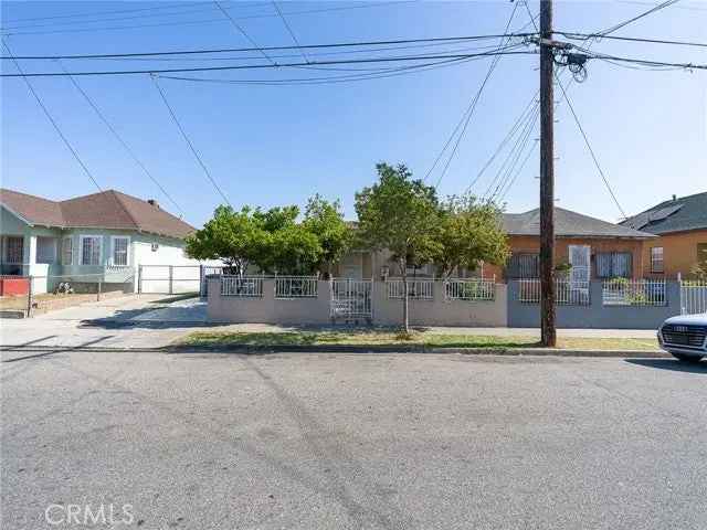 Multi-family house For Sale in Los Angeles, California