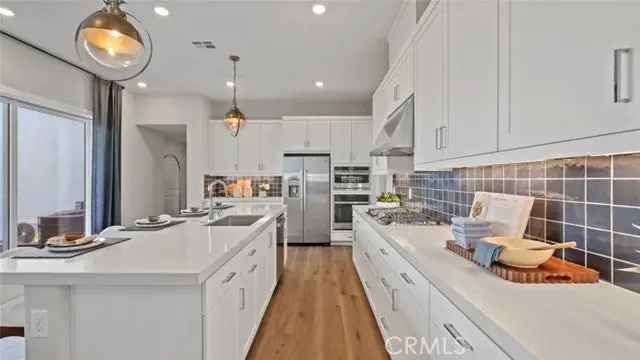 Condo For Sale in Irvine, California